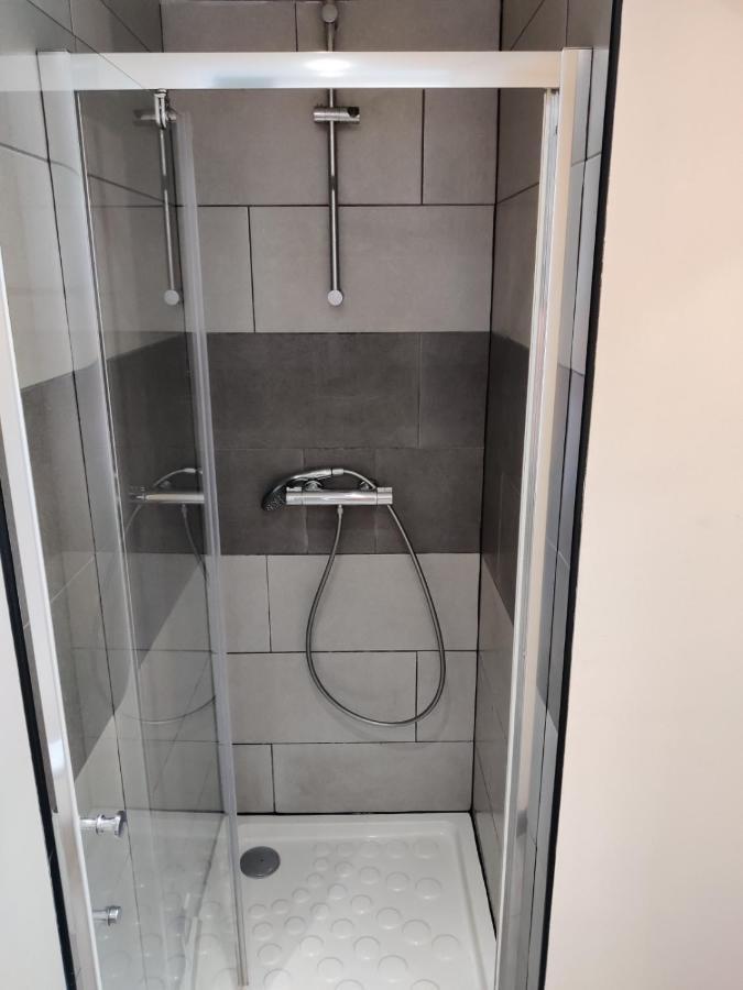 Appartement Cosy Avec Parking Proche Gare Dombasle-sur-Meurthe Exterior photo